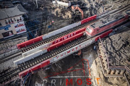 Tunel pod torami na ul. Wawelskiej rośnie w oczach. Kluczowy etap wojewódzkiej inwestycji!